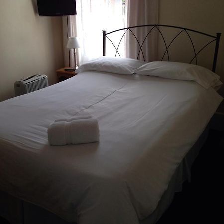 Devizes Inn Salisbury Bagian luar foto
